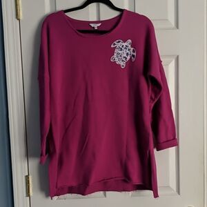 Crown & Ivy  purplish shirt with turtle  Sz S